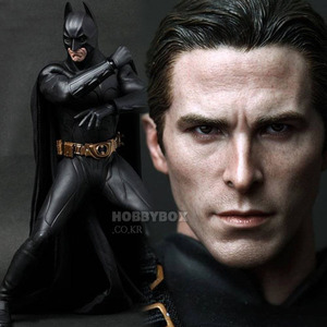 (입고) 브루스 웨인(Bruce Wayne) Batsuit Begins ver. 2011 토이페어 한정판(Toy Fairs Exclusive)/ 배트맨(Batman)